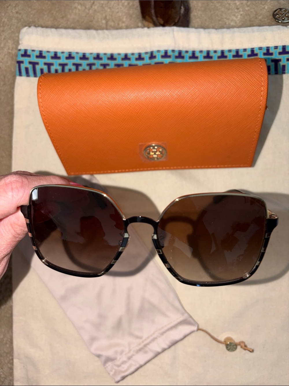 Tory Burch Orange Sunglasses Case with Brown Gradient Women's Sunglasses